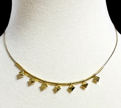 Collar Monet Tono Dorado Pequeño Tachuela Dijes Serpiente Cadena Elegante Delicado Geométrico Foto 1 de 4