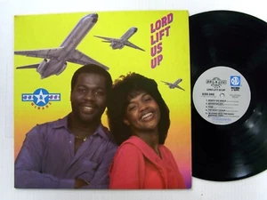 BeBe & CeCe WINANS Lord Lift Us Up LP 1984 Gospel w/Lyric inner a9693 - Picture 1 of 3