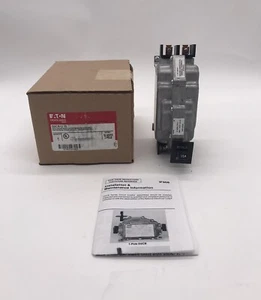 HOUSTON STOCK NEW EATON D2CB12-15 TYPE D2CB 15 AMP 240V FREE 2 DAY AIR BUY NOW - Picture 1 of 11