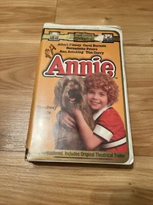 Annie Broadway Tribute Edition VHS Movie - Bild 1 von 4