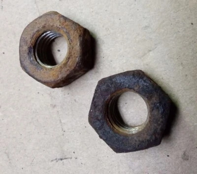 Tuercas de montaje motor Bmw E30 82-91 325e M20b Foto 1 de 3