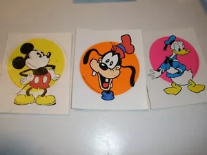 Menge 3 NEU Vintage Walt Disney World Charakter Aufkleber 3" rund (L2) - Bild 1 von 1