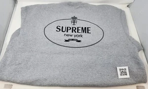 Supreme Crest Cuello Redondo Nueva York Gris Talla XL - Imagen 1 de 2