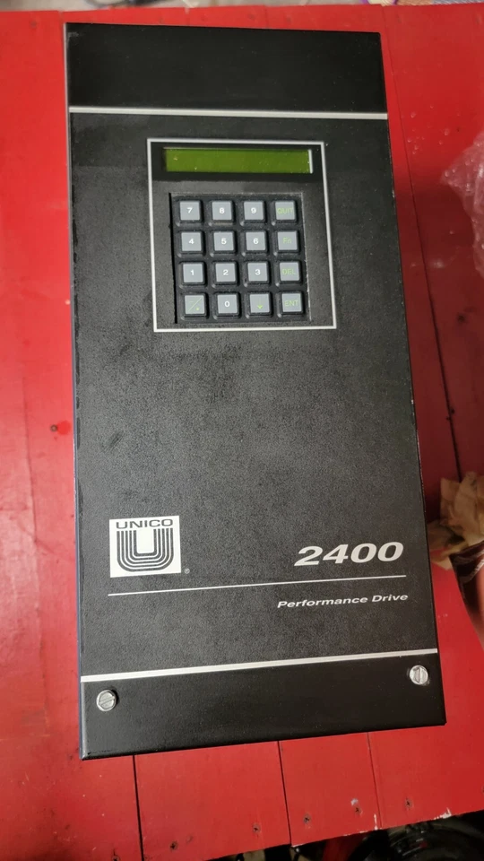 Unico 2400 Performance Drive Foto 1 de 4