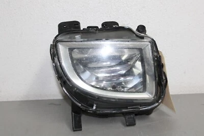 Farol de neblina lateral esquerdo Volkswagen Jetta GTI 2010 2011 2012 2013 2014 - Imagem 1 de 4