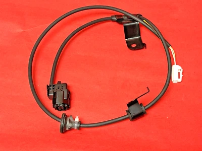 Arnés de cableado sensor de velocidad de rueda ABS ALH71 para Toyota Prius C Yaris trasero derecho Foto 1 de 4