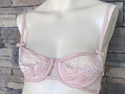 Sujetador de encaje con pestañas Demi adornado colección Diseñador Victoria's Secret 34 B 2014 Foto 1 de 4