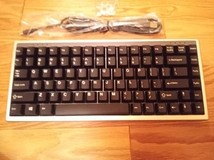 NiZ i84 AL aluminum capacitive gaming keyboard silver case with red accent 35G - Picture 1 of 7
