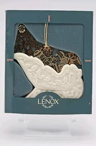Lenox Stocking Porcelain Holly Gold Tone Metal Bear Original Packaging Christmas - Picture 1 of 6