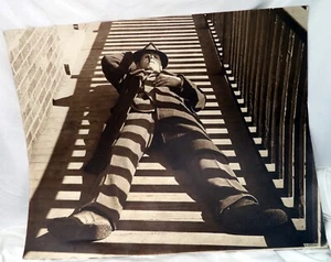 LONGINI 16x20 Giant Art Photograph 'Striped Man' - Bild 1 von 3
