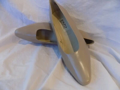 NOVO Antigo ENZO ANGIOLINI Bombas Clássicas Nu Curio Feminino Tamanho 8.5M Brasil (313) - Imagem 1 de 4