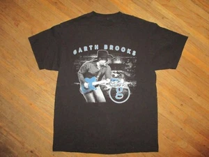 GARTH BROOKS CONCERT T SHIRT Rare 2020 Detroit Charlotte Cincinnati LARGE - Bild 1 von 4
