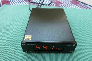 Topping D10 USB DAC Schwarz PCM bis 384kHz/32bit / DSD256 wie neu OVP - Bild 1 von 11