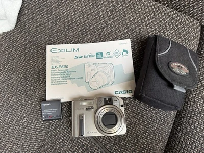 Casio Exilim EX-P600 Digitalkamera  - Bild 1 von 4