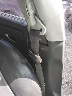 Used Front Left Seat Belt Front fits: 2011 Chevrolet Malibu bucket driver retrac Foto 1 de 4