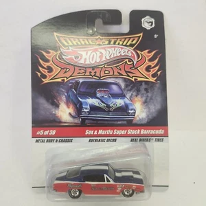 2008 Hot Wheels Drag Strip Demons Sox & Martin Super Stock Barracuda - 5/30 - Foto 1 di 2