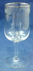 Vaso de vino Lenox Crystal Moonspun Platinum Trim - Imagen 1 de 3