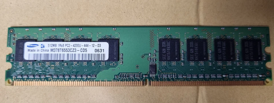 1x Samsung 512MB PC2-4200 240 Pin DDR DIMM (Memory, RAM) - Image 1 of 1