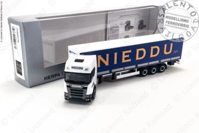 Herpa PIHR957755 H0 1:87 - camion Scania CR20 HD con semirimorchio NIEDDU Traspo - Immagine 1 di 4