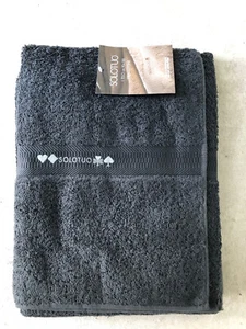 ZUCCHI Solo Tuo Badetuch unbenutzt Saunatuch Hamamtuch grau bestickt 90x 180 cm - Bild 1 von 3