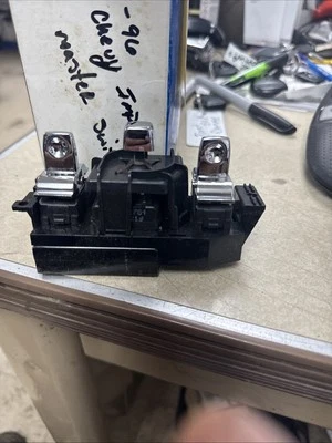 NOS GM 10099012 Chevrolet Impala 1991-1996 Master Switch - Image 1 of 4