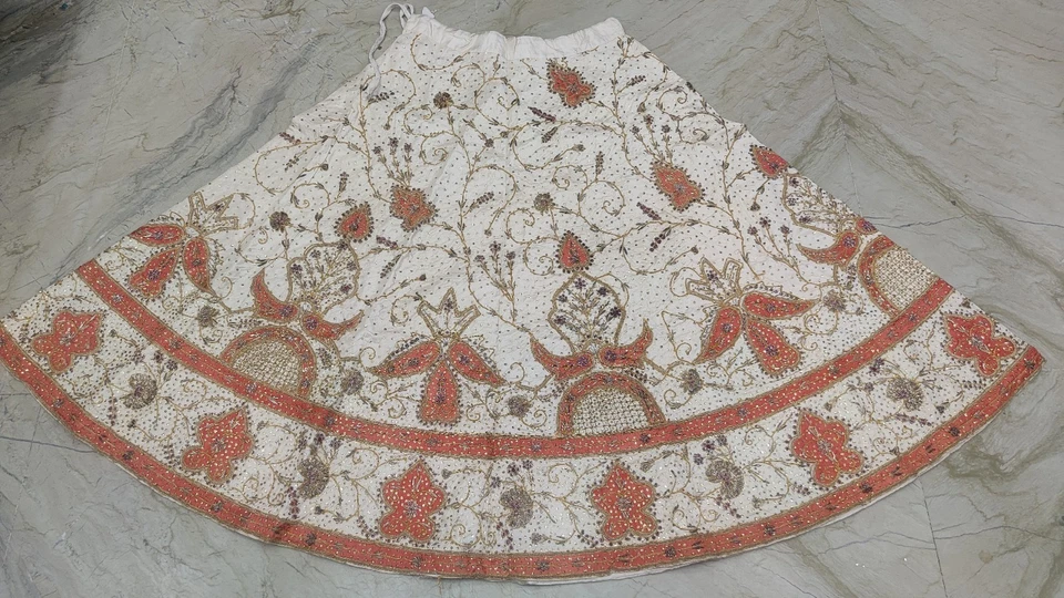 Falda larga nupcial india vintage con cuentas a mano Zardozi Georgette boda Lehenga Foto 1 de 4