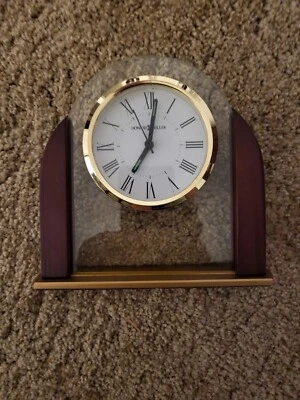 Howard Miller Derrick Desk / Mantle Clock  645-602 - Image 1 of 2