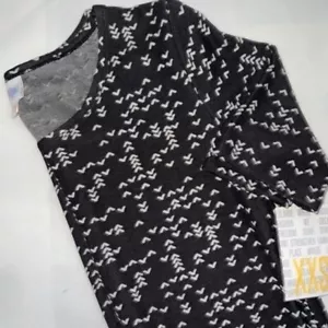 Neu mit Etikett Kurzarm-T-Shirt Julia Kleid LuLaRoe Größe XXS schwarz-weiß - Bild 1 von 6