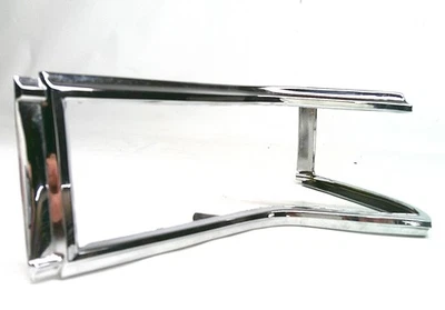 Luz trasera derecha cromada Pontiac 1965 Tempest bisel moldura GM parte # 5956234 luz trasera Foto 1 de 4