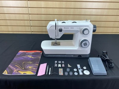 Husqvarna Viking Onyx 25 Sewing Machine - Quality Pre-Owned ✅ - Image 1 of 4