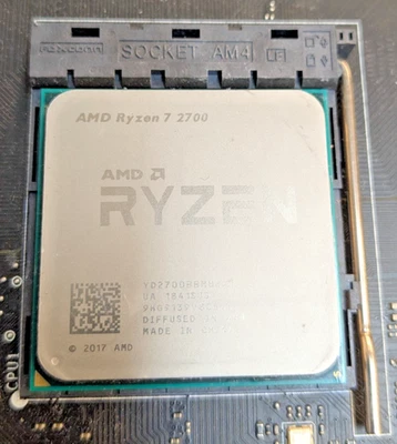 AMD Ryzen 7 2700 3.2 GHz 8-Core 16-Thread 16M Socket AM4 CPU Processor R7-2700 - Image 1 of 2