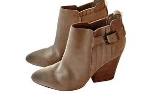 Women's Guess Tan Suede Nicolo Ankle Boots Booties 8.5 - Picture 1 of 8