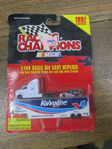 1997 Racing Champions 1:144 Scale Valvoline Racing #6 Stock Car & Cab W/ Trailer - Picture 1 of 4