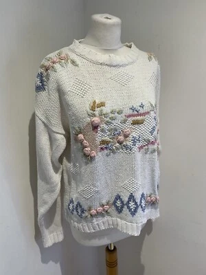 Chunky knit jumper UK 12 14 Cottagecore floral intarsia white boxy cotton flower - Image 1 of 4