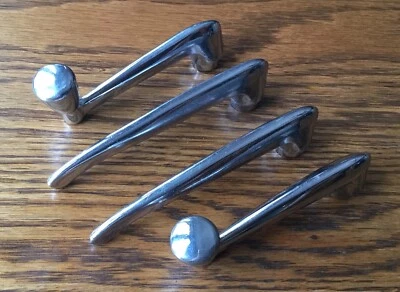 BIELAS DE VENTANA Y MANIJAS DE PUERTA Hudson de colección interiores- Foto 1 de 4