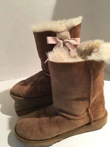 Ugg Pala Boot Girls sz 4 Tan w Pink Ribbon Suede Shearling Lined 8.5” Tall - Picture 1 of 9