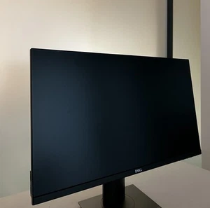 Dell P2419H 24" LED Monitor - Schwarz - Afbeelding 1 van 6