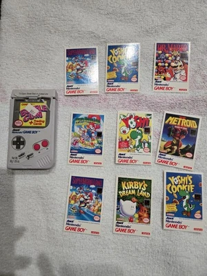Винтажный контейнер для жевательной резинки Nintendo Game Boy 1993 с 9 коллекционными картами - Изображение 1 из 2