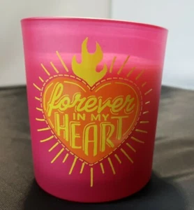 Forever In My Heart Candle - Picture 1 of 3