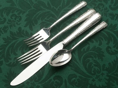 Candlelight by Towle Plata de Ley 4 Piezas Ajuste de Lugar, Cuchillo de Hoja Moderno Foto 1 de 2