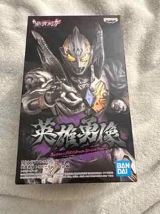 Ultraman Fighter Trigger Dark Hero's Brave Statue Figure Version A NIB Free Ship - Picture 1 of 9