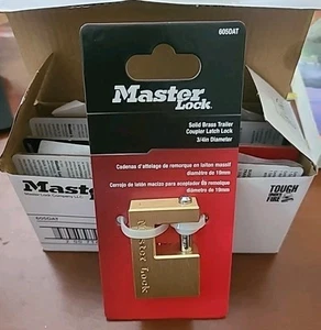 Box of 4 MASTER LOCK Solid Brass Trailer Coupler Latch Lock w/ 2 Keys 3/4" Dia - Picture 1 of 3
