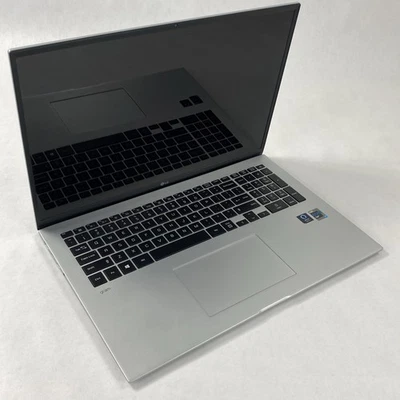 LG Gram 17Z90P-N.APS5U1 Intel Core i7-1165G7 2.80 GHz 16 GB RAM 17" No SSD No OS - Image 1 of 4