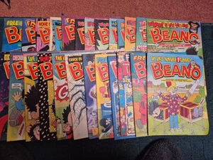 BEANO COMICS JOB LOT X 25 , 2001 - Picture 1 of 14