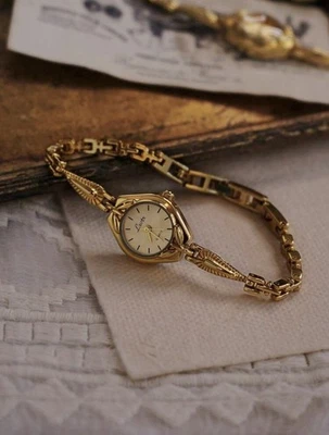Reloj Pulsera Dorado Francés Estilo Vintage Único Delicado Para Mujer Moda Lindo Regalo Foto 1 de 4