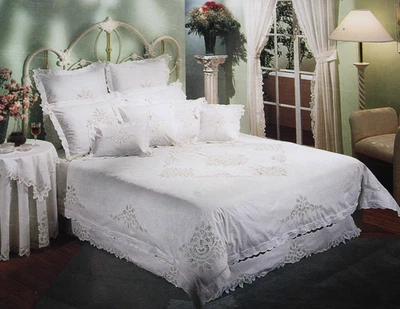 Coventry Manor CHATEAU белый кружевной королевский пододеяльник наволочки пыль оборки новый из старых запасов - Изображение 1 из 4