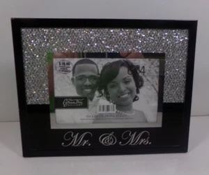 Mr & Mrs Frame 4x6 Green Tree Gallery Silver Sparkle and Black  Wedd.orSpecial - Picture 1 of 7
