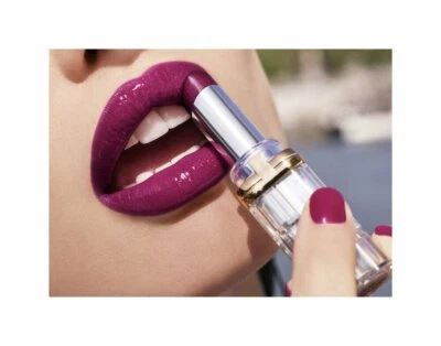L Oreal Rojo de Labios Color Riche Shine 466 Likeaboss - Imagen 1 de 2