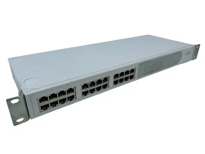 3COM Baseline 24-port Unmanaged 10/100 Gigabit Switch 3C16471 - Image 1 of 4