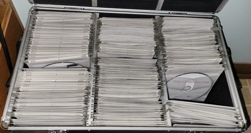 PICK A DVD - $2 EACH - DISC ONLY - Flat $4 Shipping - Hit Movies/Family/Kids/Lot - Image 1 of 1